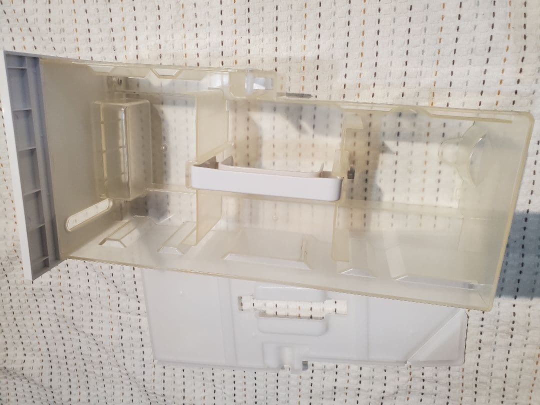 エディオン 衣類乾燥除湿機 e-angleW ANG-CD-A2