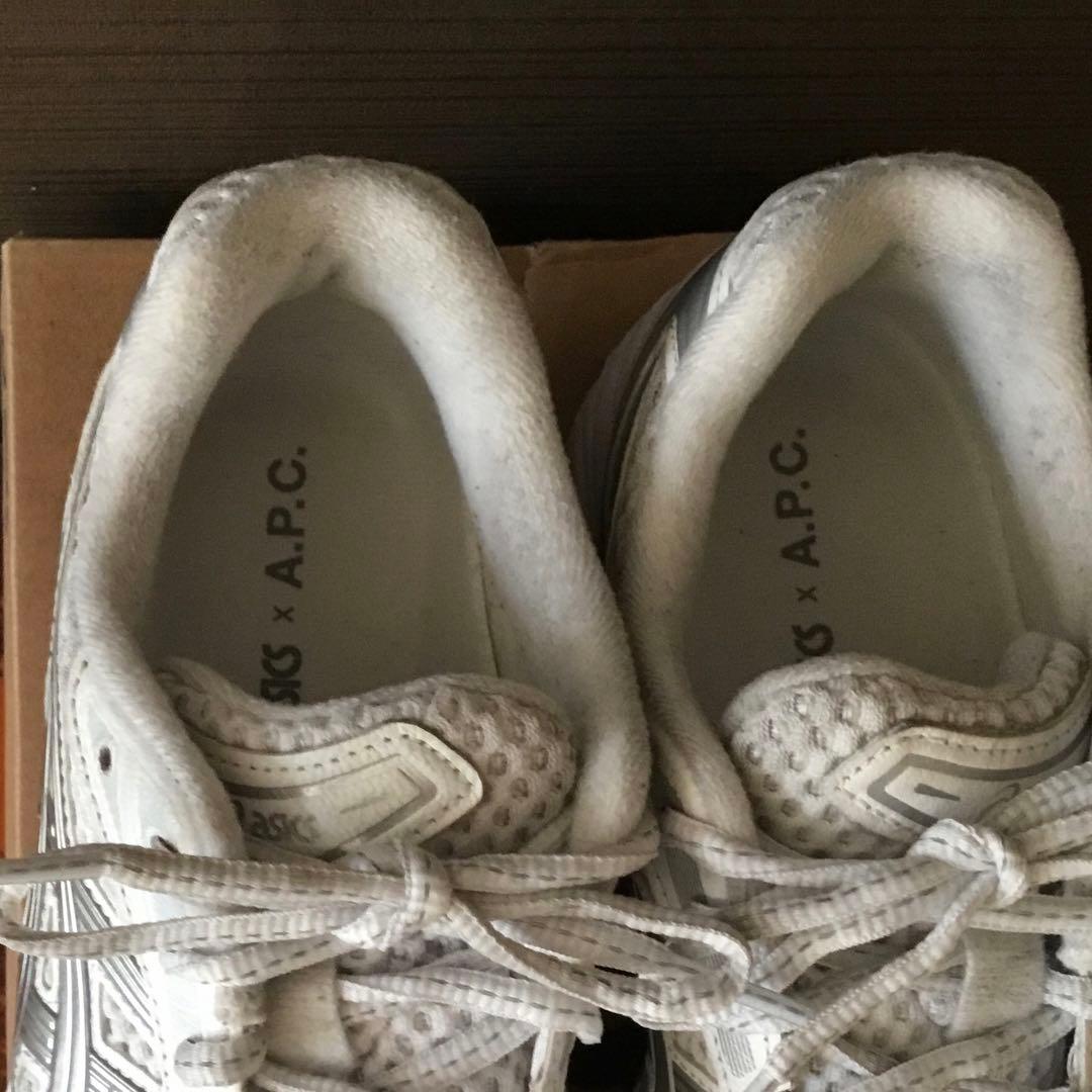 美品　ASICS ×a.p.c. ゲルカヤノ　スニーカー　25