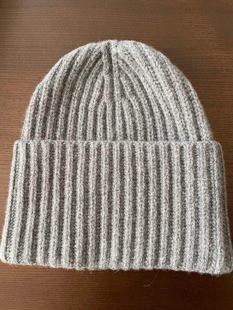 新品未使用 アパルトモン Knit cap グレー ニット帽 ビーニー