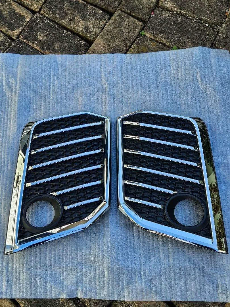 ヴェルファイア30系フォグランプカバー