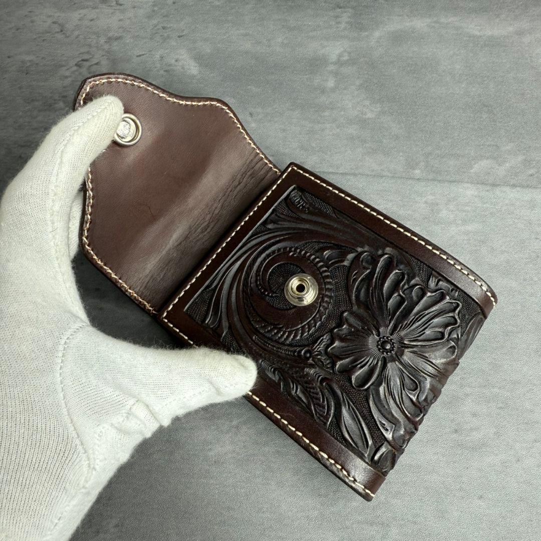 shunyFUNNY ファニー カービング 3つ折り財布 コンチョボタン