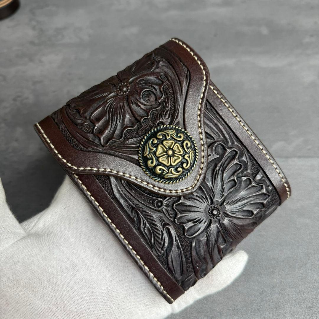 shunyFUNNY ファニー カービング 3つ折り財布 コンチョボタン