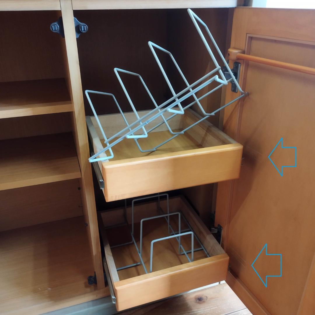 LEGNATEC　レグナテック　食器棚　カップボード　キャビネット　飾り棚