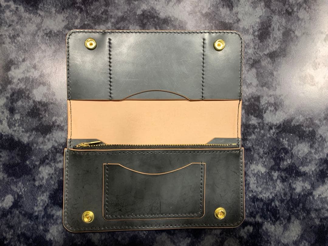 トラッカーウォレット　フルコードバン製　最終値下げ