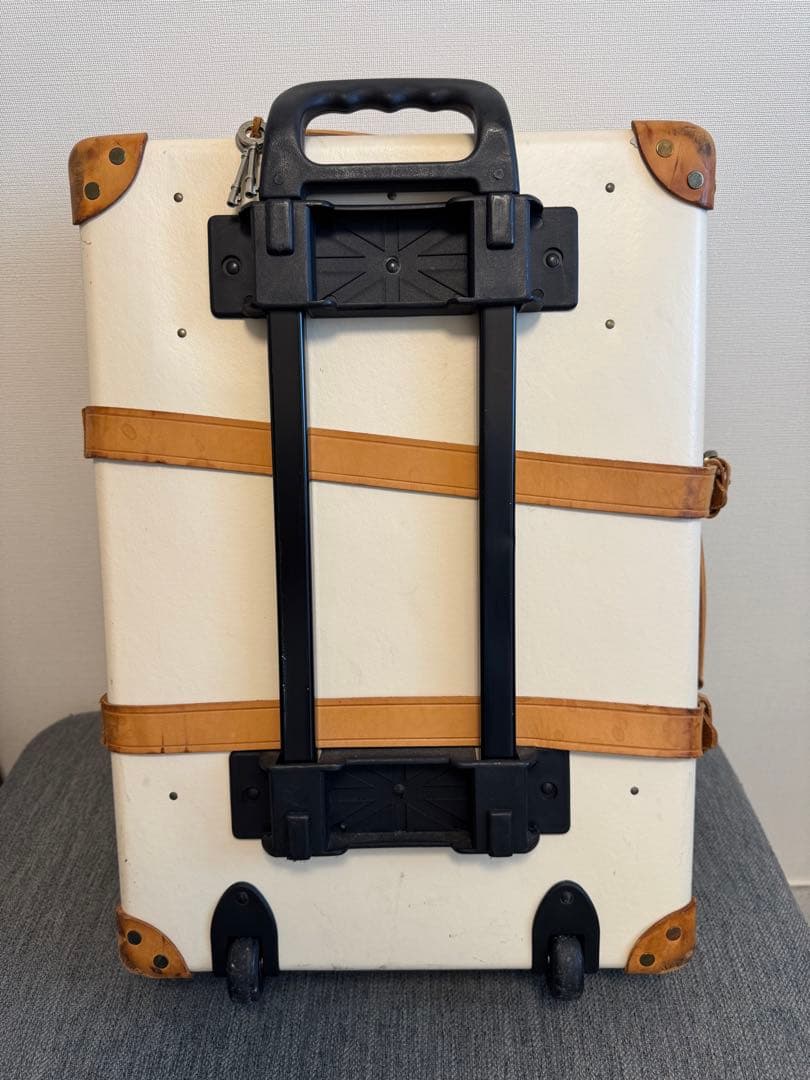 【30%offセール】グローブトロッターGLOBE TROTTER スーツケース