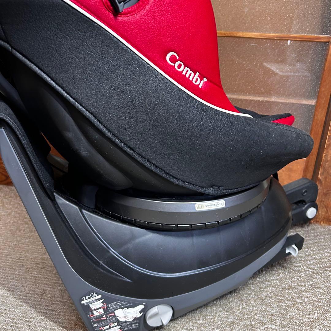 美品 コンビ クルムーヴ ISOFIX チャイルドシート