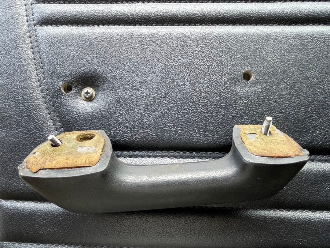 ★ブルーバード510 4ドア用 内張り4枚セット（ブラック）★