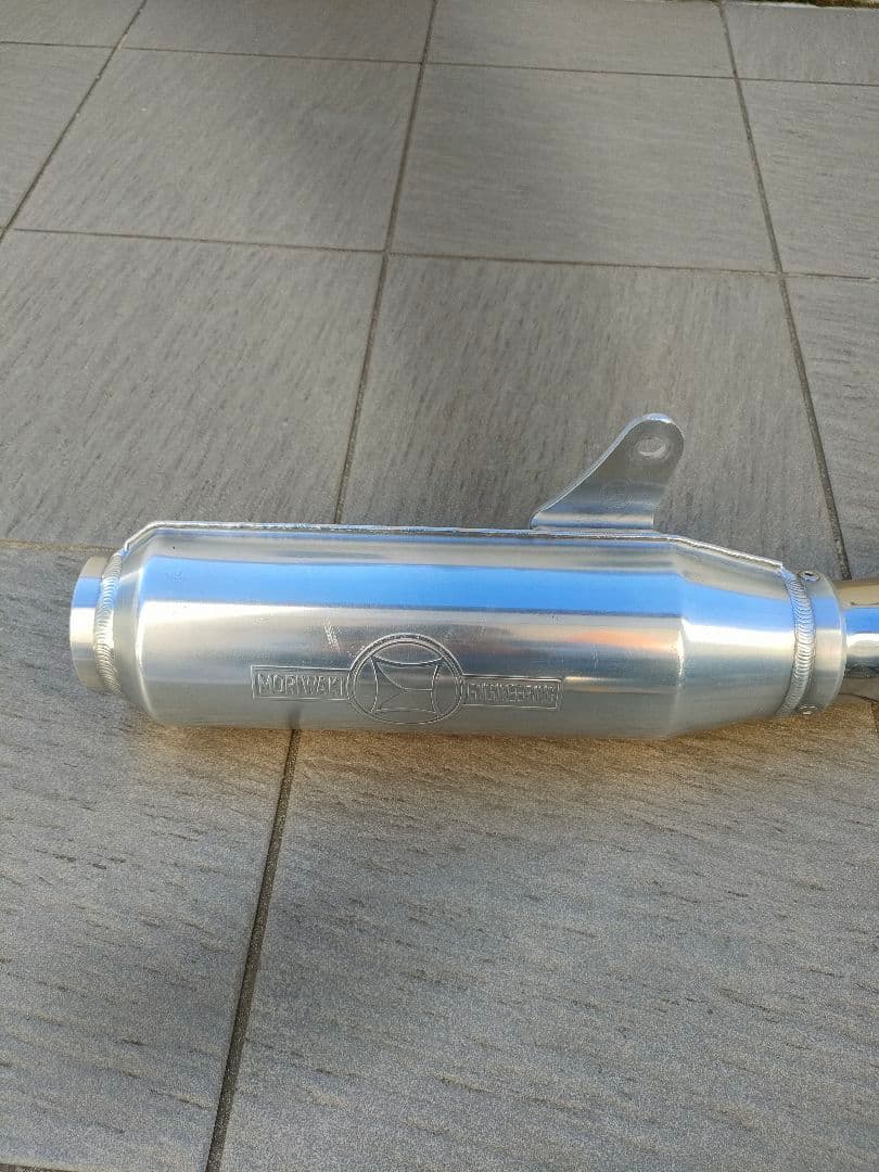 Z900RS　モリワキMORIWAKIエキゾーストスリップオンマフラー低走行美品