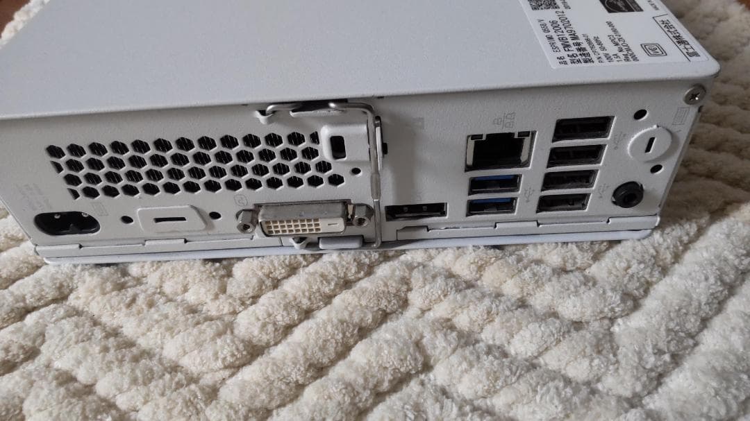 Windowsデスクトップ ESPRIMO Q558/V Windows11 SSD Office2016