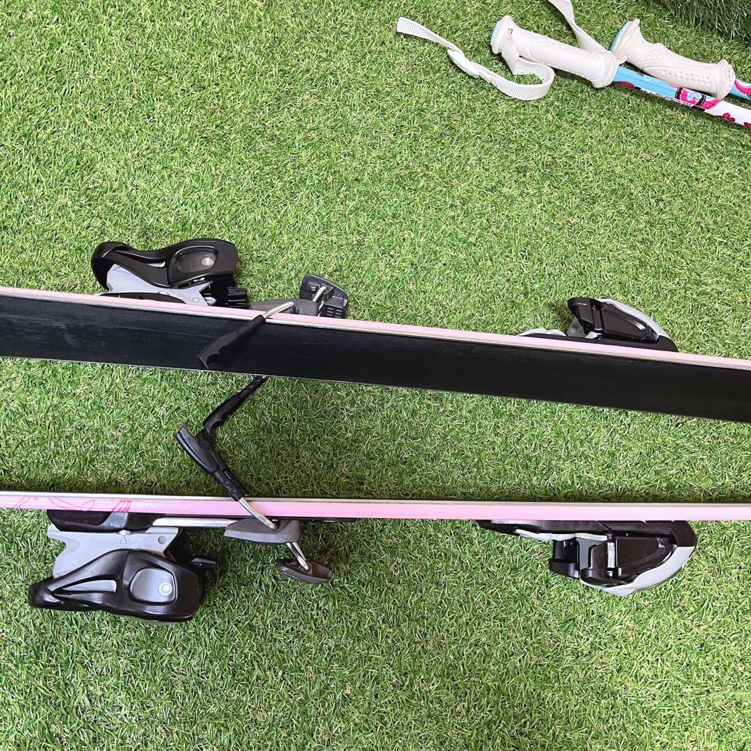 K2 かわいいピンク 女の子 ジュニアスキー板 134cm ストック棒付き