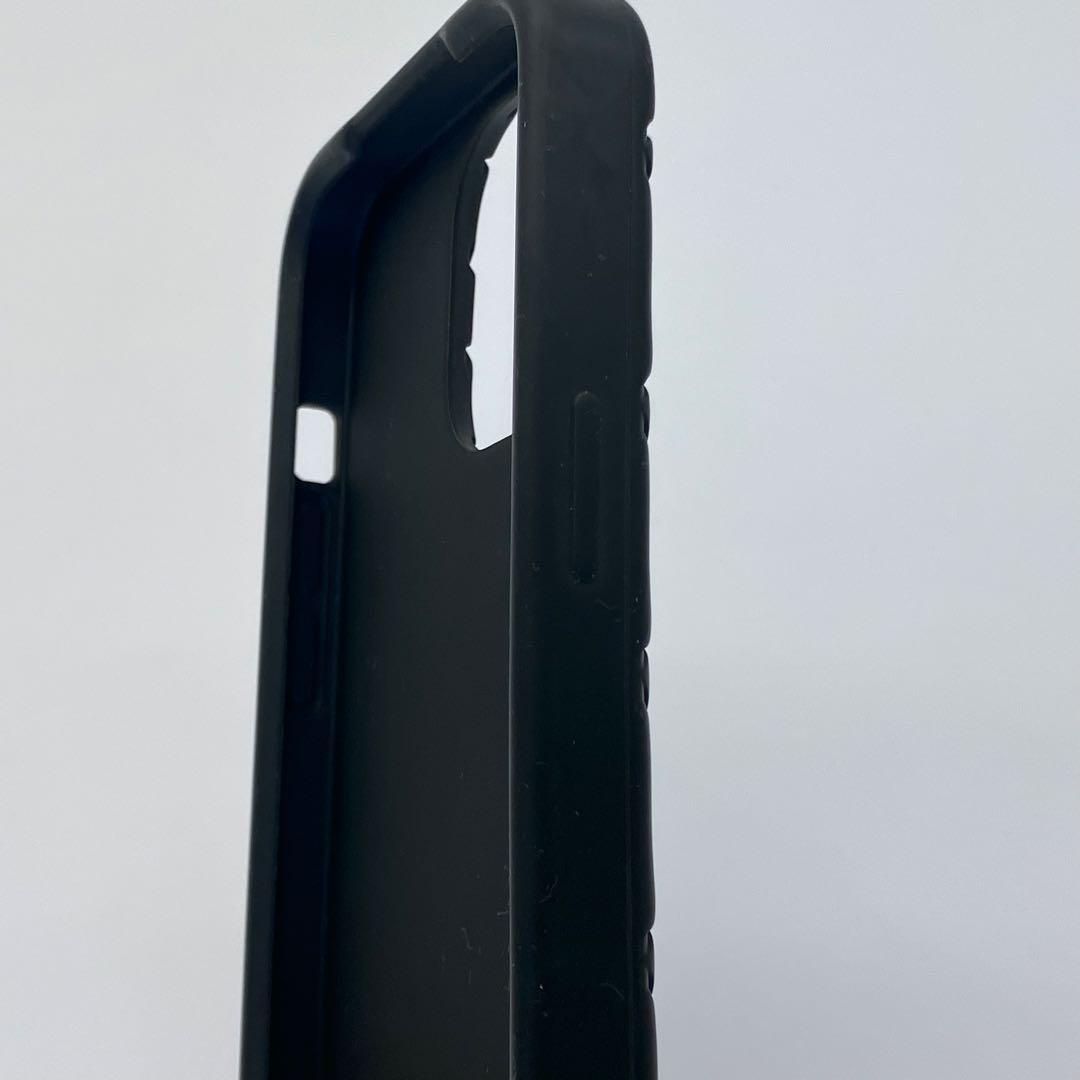 ソラ　iPhone 13 PRO ブラック