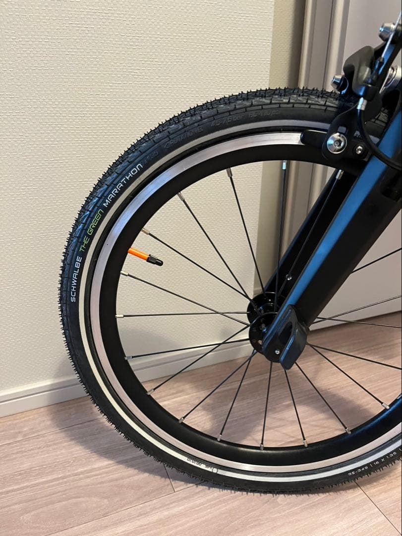 ブロンプトン　タイヤ