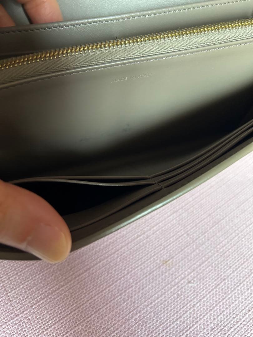 セリーヌ　長財布　ラージウォレット トリオンフ シャイニーカーフスキン