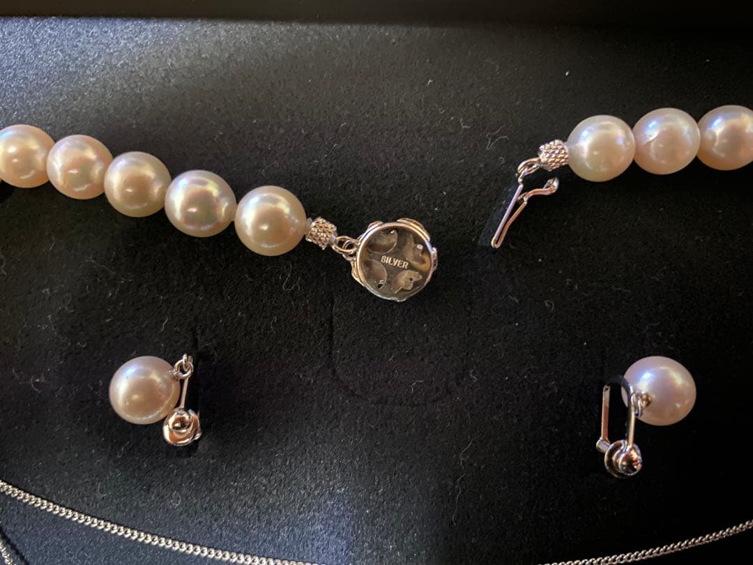 あこや真珠3点セット【ネックレス・イヤリング】鑑別書付　8.5〜9.0mm 大粒