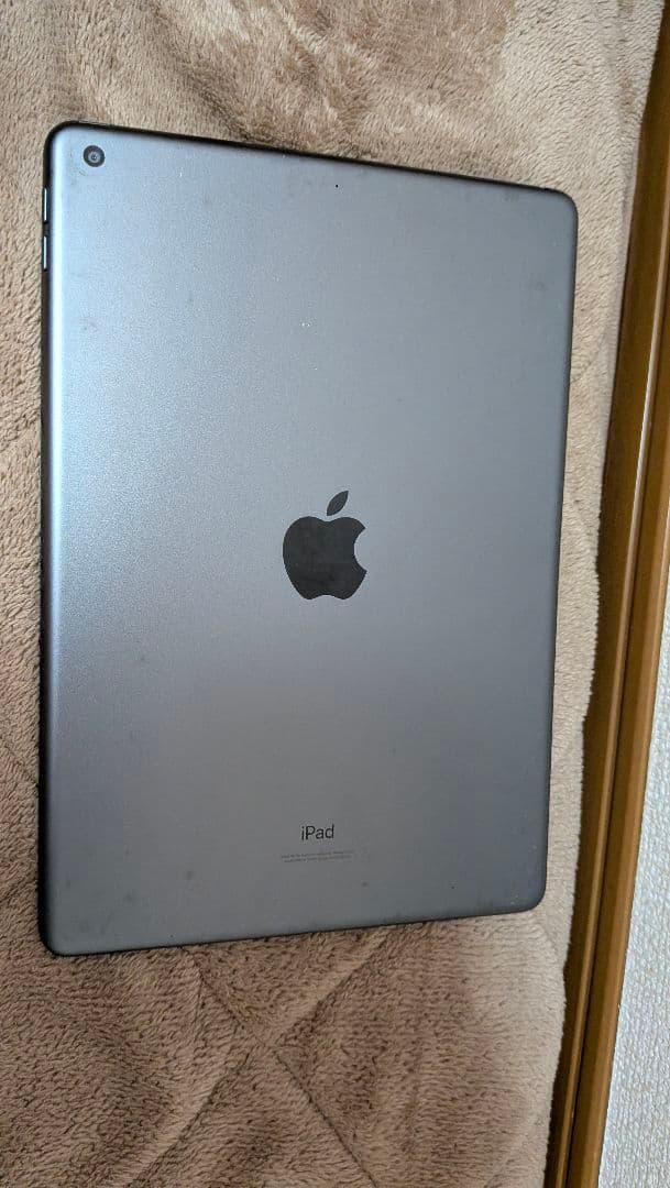 Apple iPad スペースグレー 本体第9世代