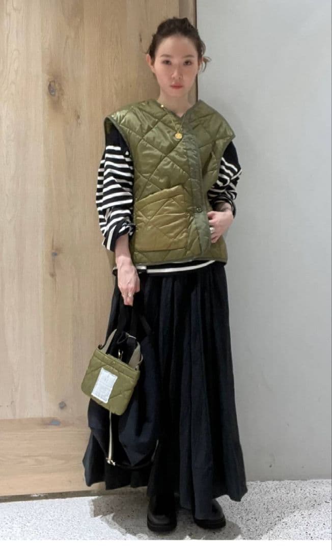 値下げ カレンソロジーCurensology＜＆RC＞ キルティングベスト