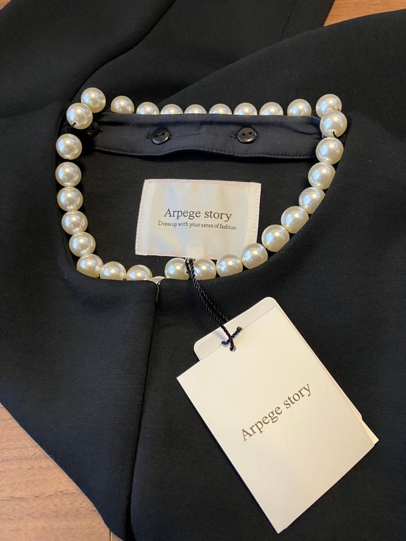 新品Arpege storyアルページュストーリーパール付ダンボールジャケット