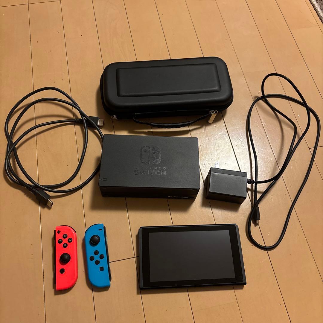 Nintendo Switch 本体 青/赤 Joy-Con 付属