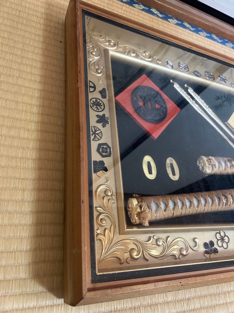 織田・豊臣・徳川　武家三大家紋　模造刀 レプリカ 額入り 松庵