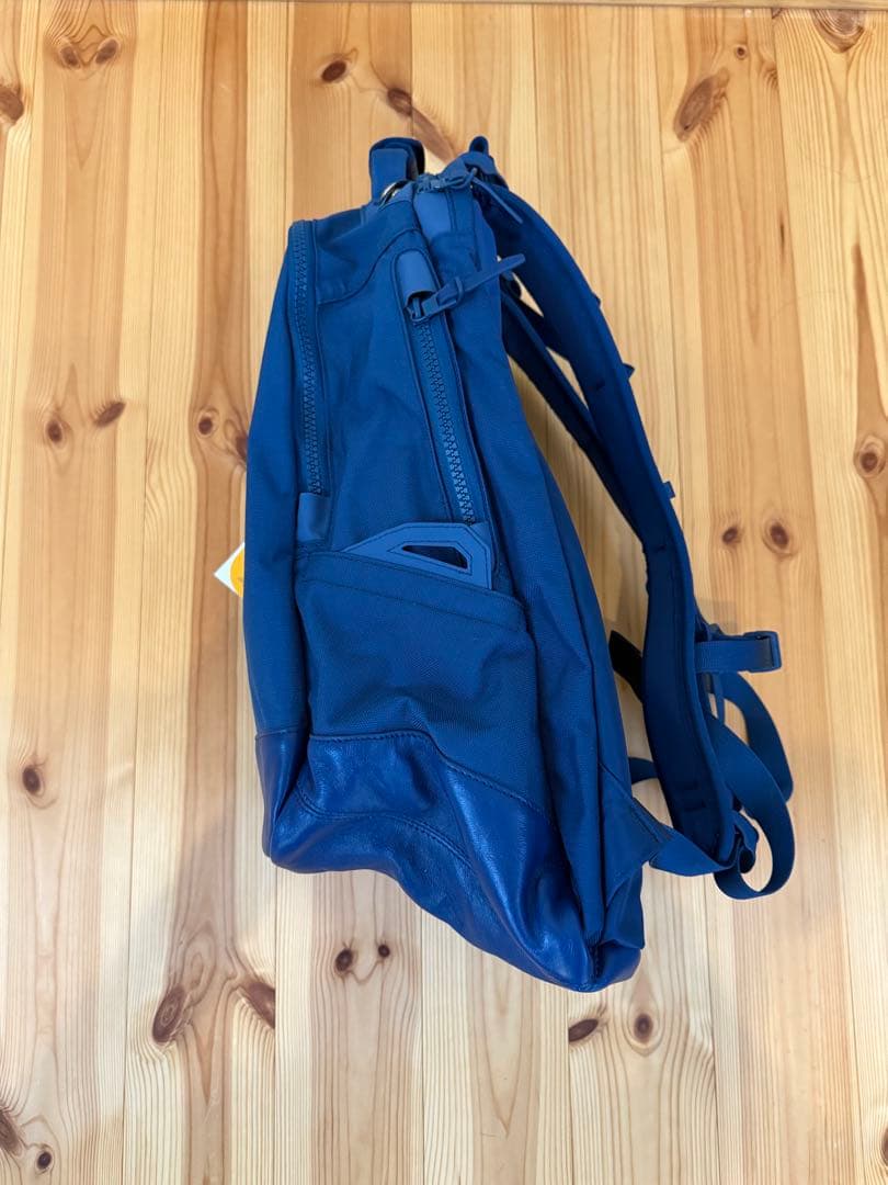 バッグ visvim CORDURA 20L BLUE