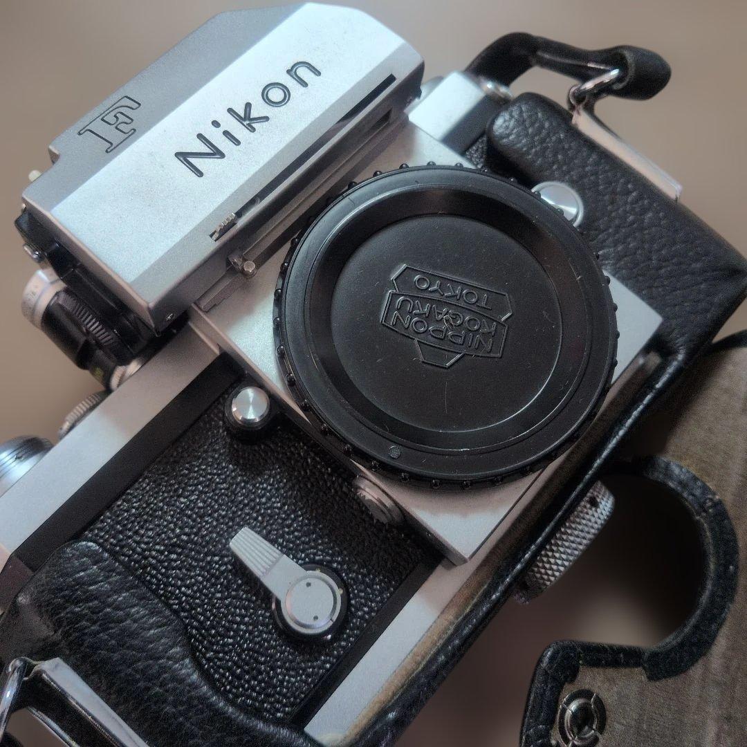 Nikon F 一眼レフカメラ 35mmフィルム（カバー付き・本体のみ