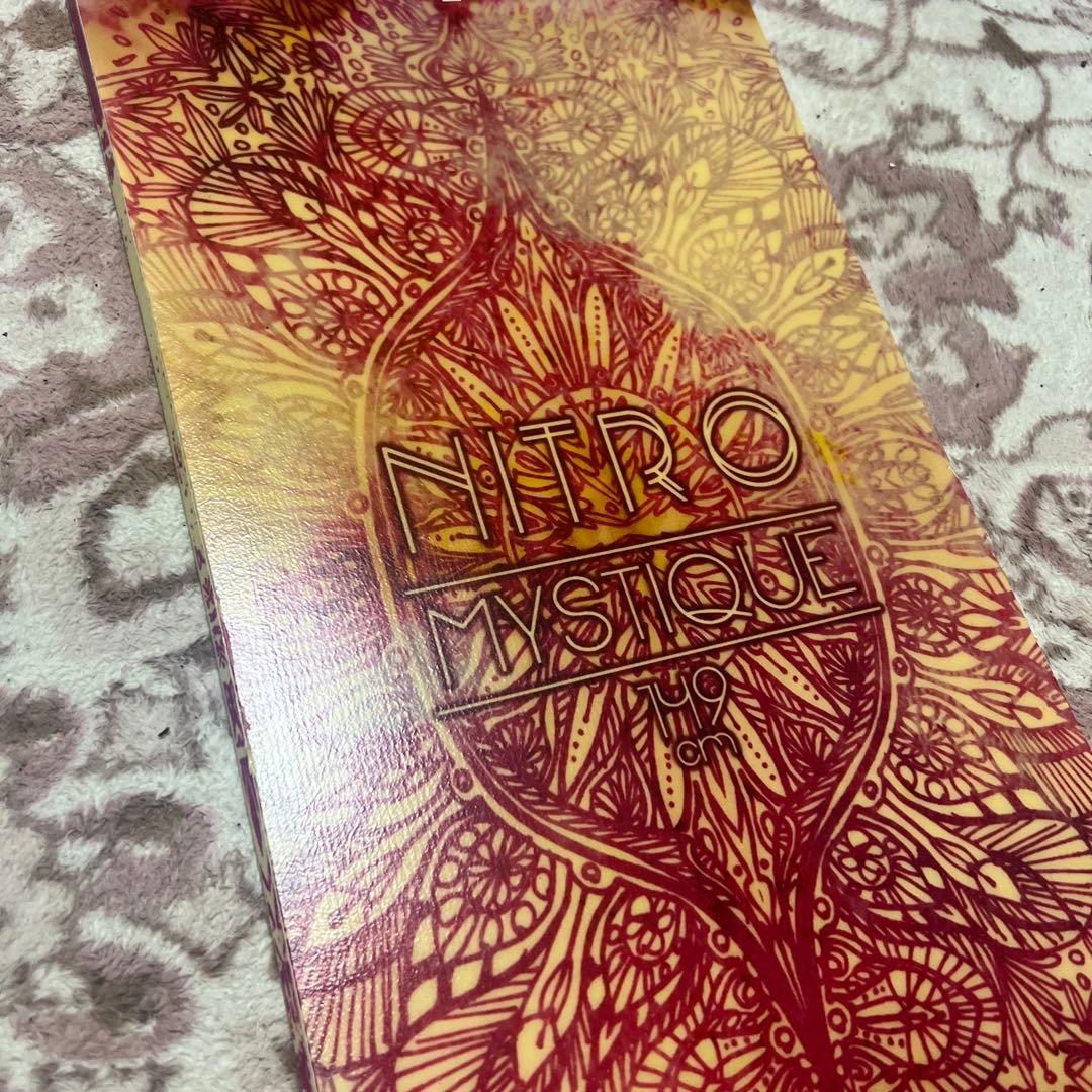 超美品 NITRO MYSTIQUE 149cm ダブルキャンバー レディース