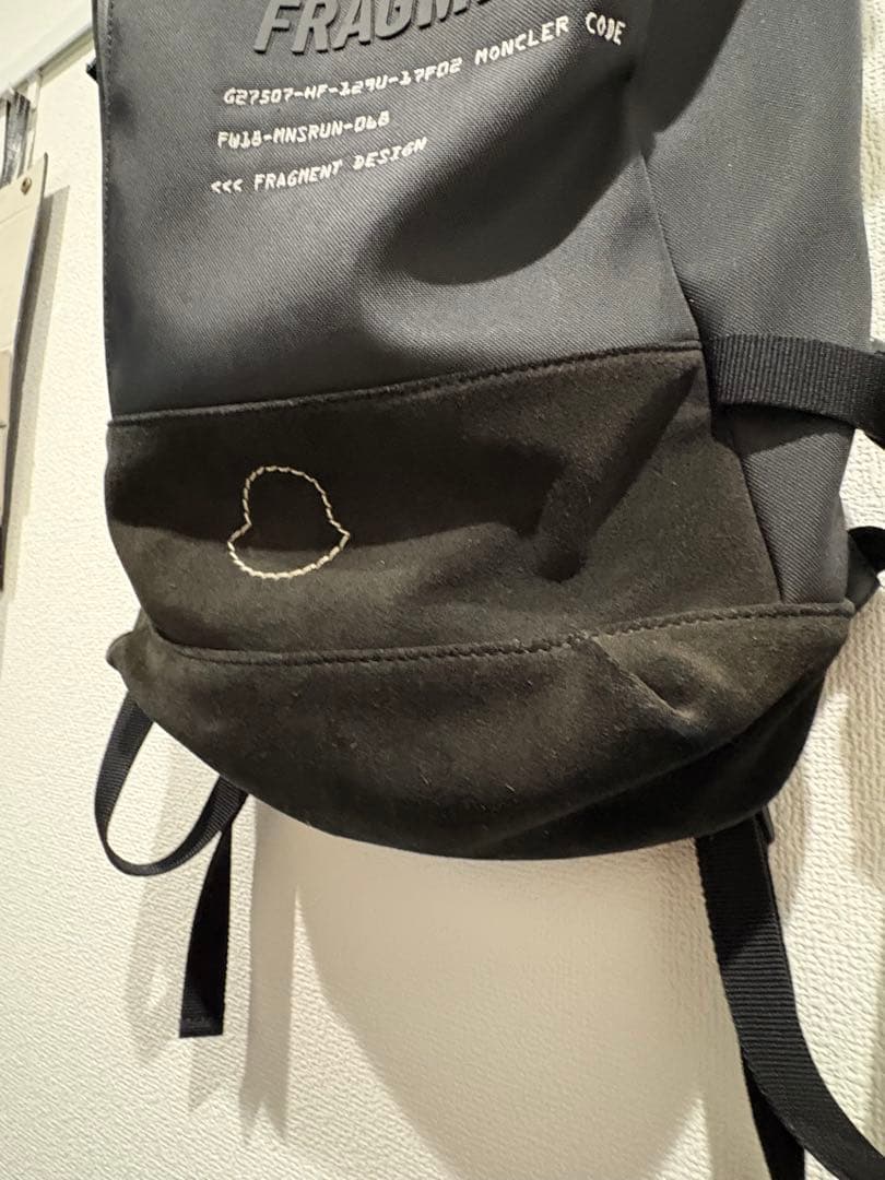 MONCLER FRAGMENT 黒 バックパック　リュック　4K103