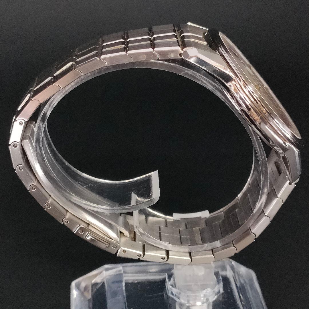 美品　CITIZEN　シチズン　エクシード　シルバー　ゴールド　ソーラー　メンズ