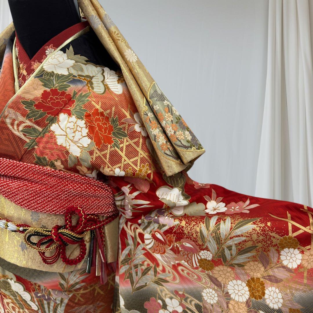 逸品 振袖7点フルセット 金駒刺繍 豪華金彩 鴛鴦　四季草花文様　成人式　結婚式