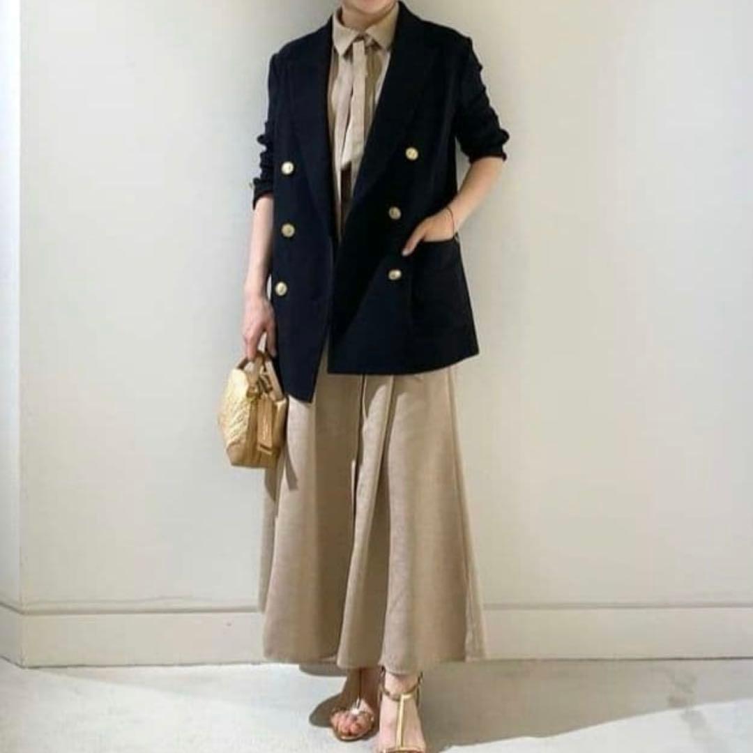 allureville レノクロスダブルブレストジャケット　伸縮性　金ボタン