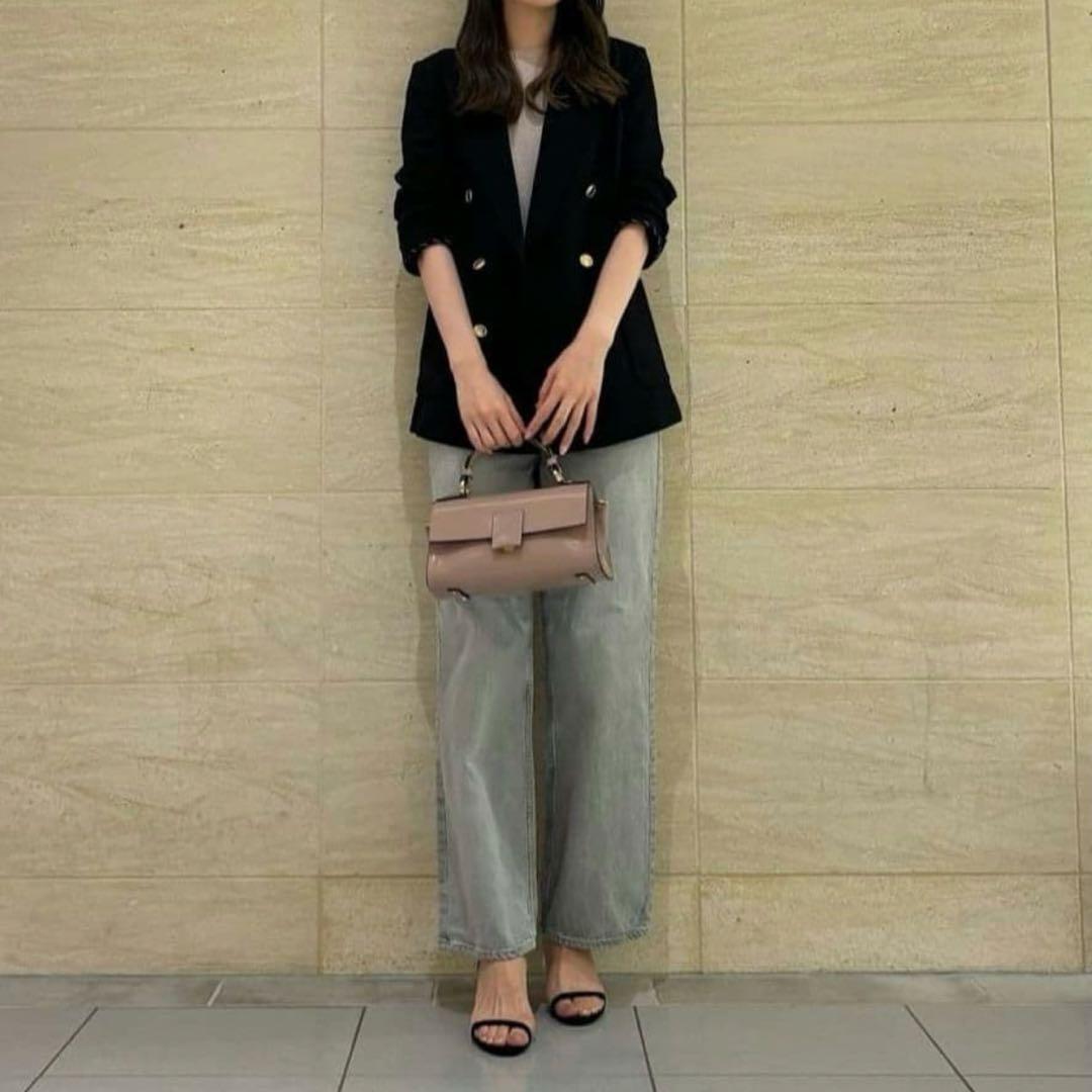 allureville レノクロスダブルブレストジャケット　伸縮性　金ボタン