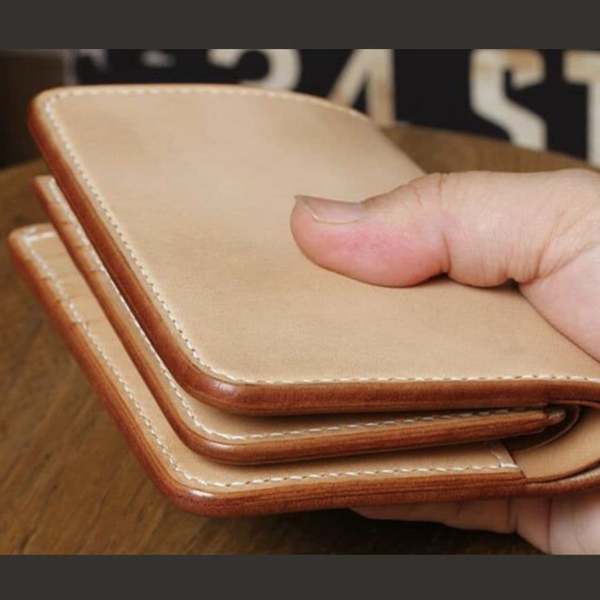 手縫い極上ヌメ革ミドルメンズ財布