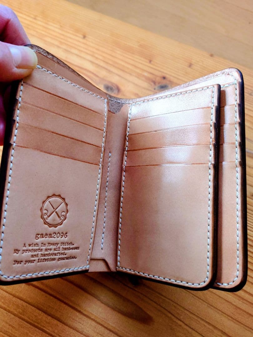 手縫い極上ヌメ革ミドルメンズ財布