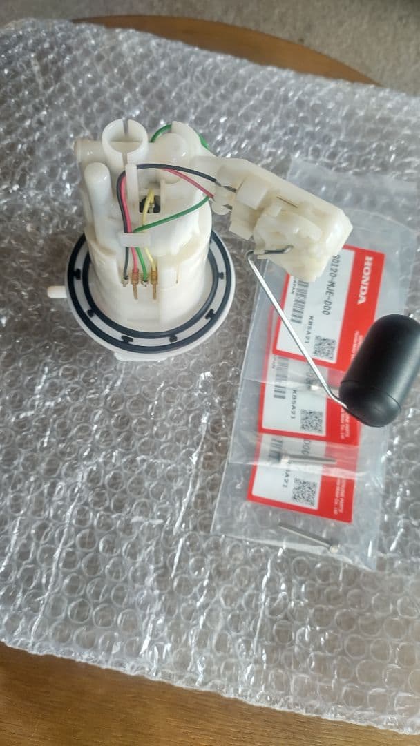 ホンダ　レブル250 純正フューエルポンプ