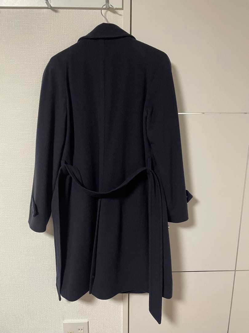 TAGLIATORE（タリアトーレ）カシミヤ混ベルト付き