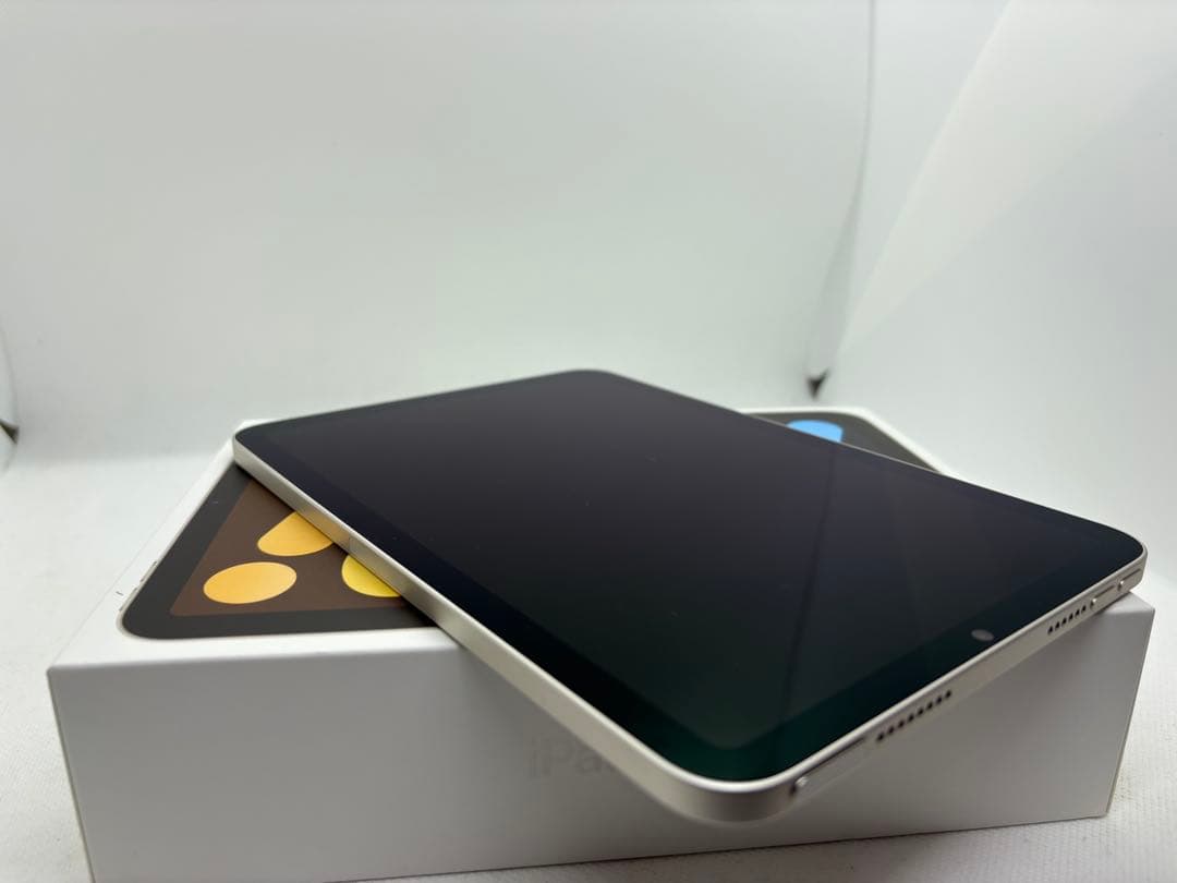 【美品】iPad mini 6 64GB カバー付