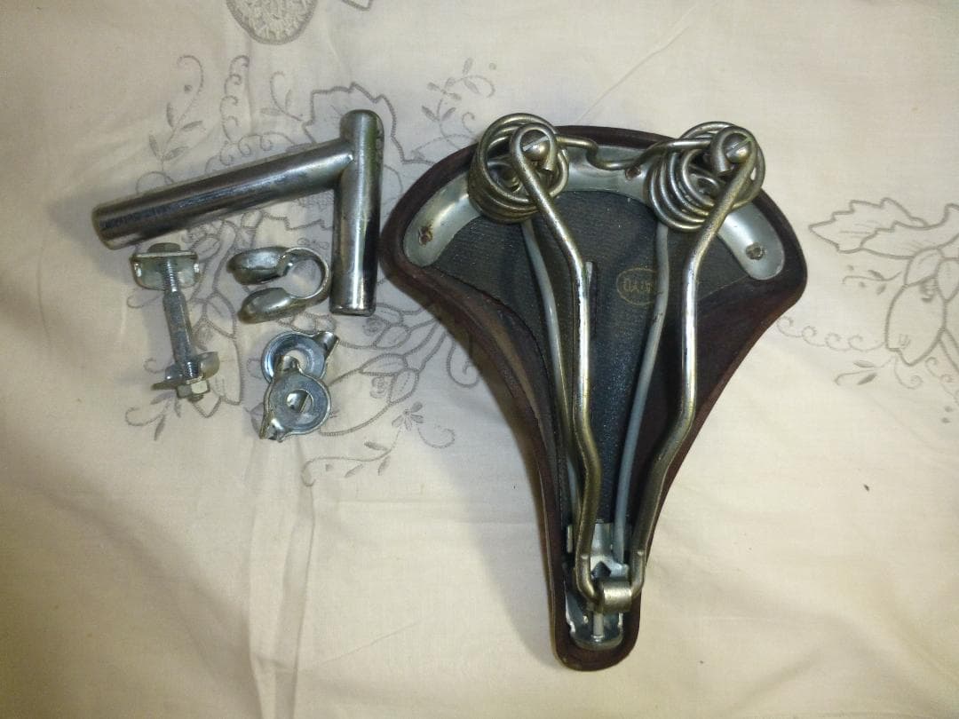 本革サドル(自転車)　能澤製作所（レトロ＆希少）