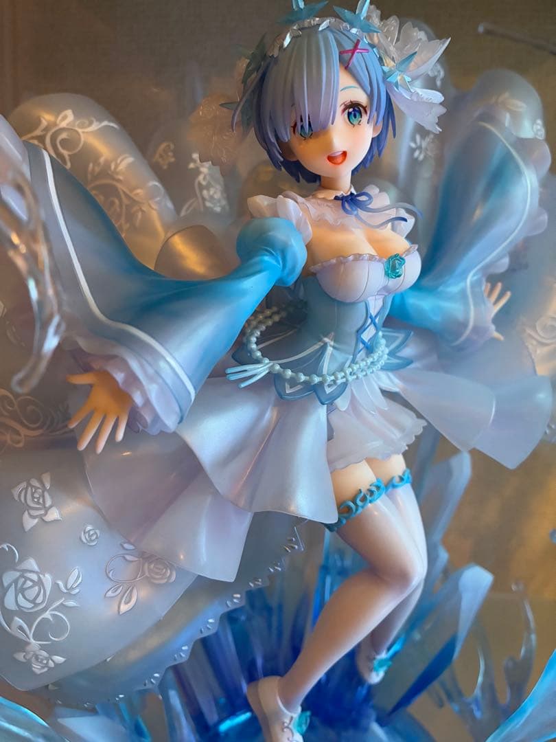 最終値下げ　レム -Crystal Dress Ver- フィギュア