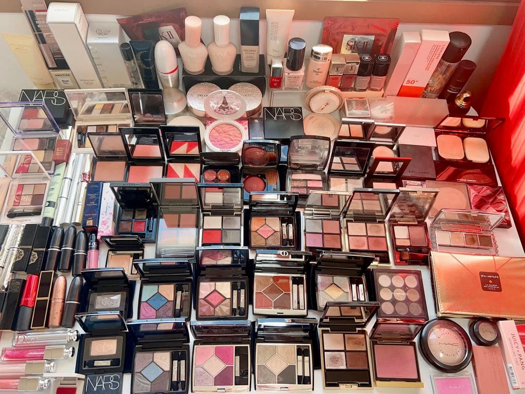 豪華デパコス　化粧品セット　プチプラ デパコス 大量コスメまとめ売り　美品新品