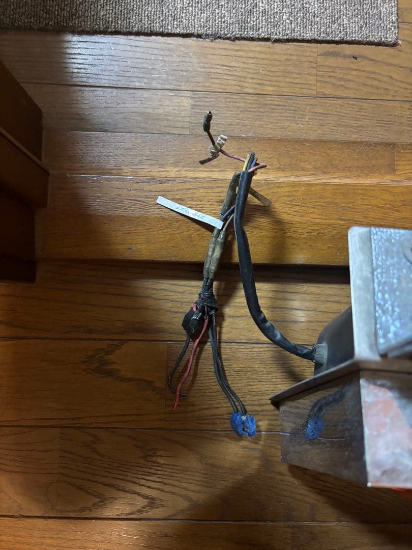 トラックテールランプ