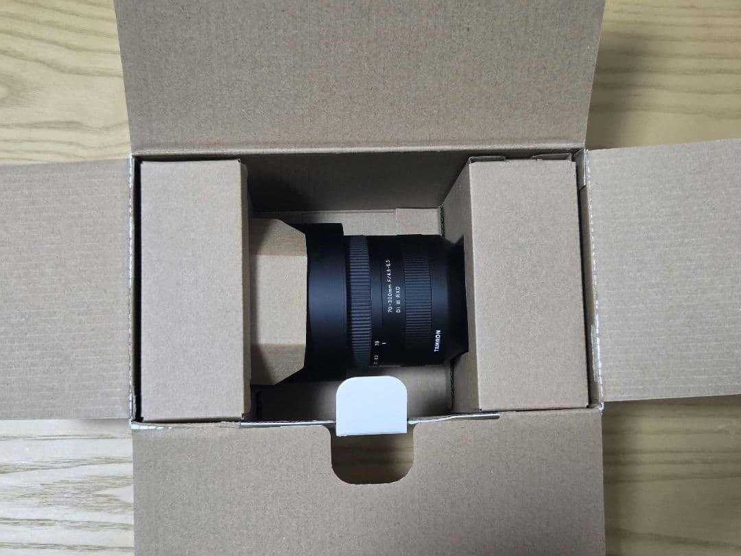 TAMRON 70-300mm F4.5-6.3 Di III RXD ソニー用