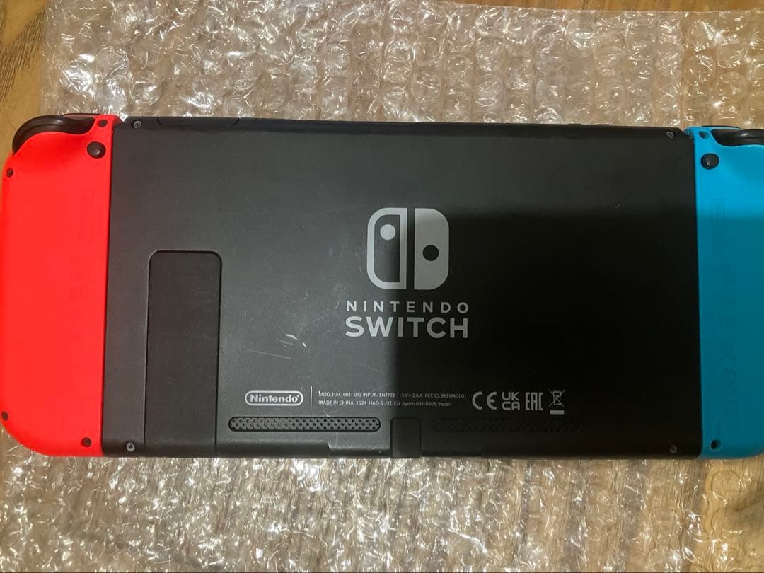 ニンテンドーSwitch 本体、Joy-Con