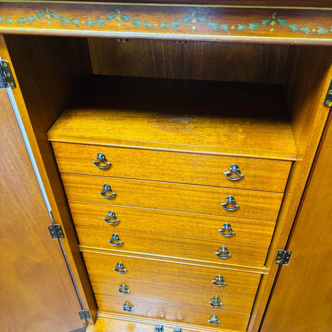 Drexel Heritage ドレクセルヘリテイジジュエ リーキャビネット