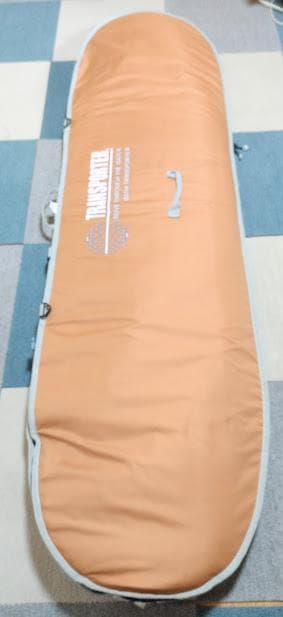 Mick Fanning The Beastie ソフトボード　ハードケース付