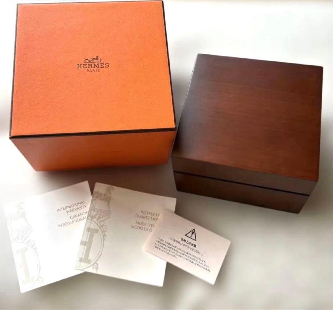 HERMESエルメスクリッパーナクレダイヤベゼルシェル文字盤コンビ腕時計