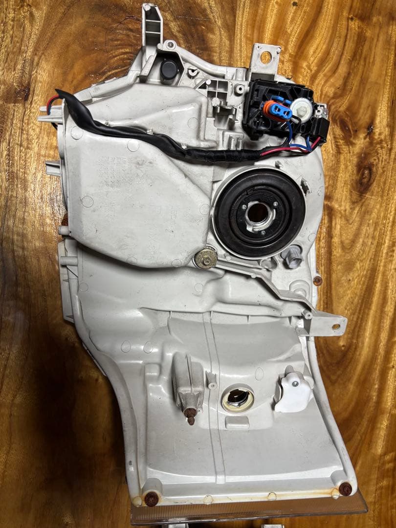 ハイエース ヘッドライト 4型 5型 6型 7型