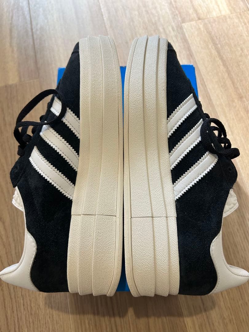 adidas ガゼルボールド ブラック