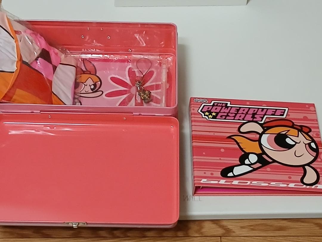 パワーパフ ガールズ DVD-BOX ブロッサム缶　輸送箱付き
