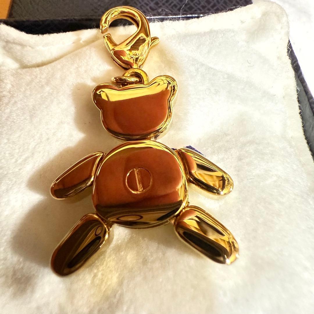 PRADA クマ型チャーム ゴールド/ピンク　バッグキーホルダー