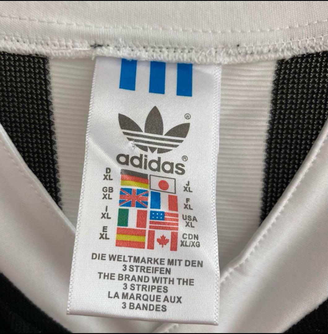 ニューカッスルのユニフォームシャツ